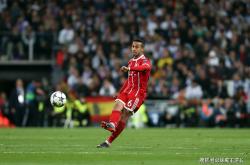 开云体育下载-关于沃尔夫斯堡突围成功，保持不败纪录的信息