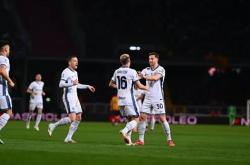 开云平台-关于意甲比赛中球员的团结合作，取胜大局的信息