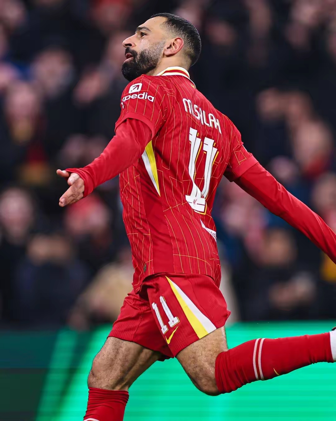 勒沃库森客场逆转，取得关键胜利