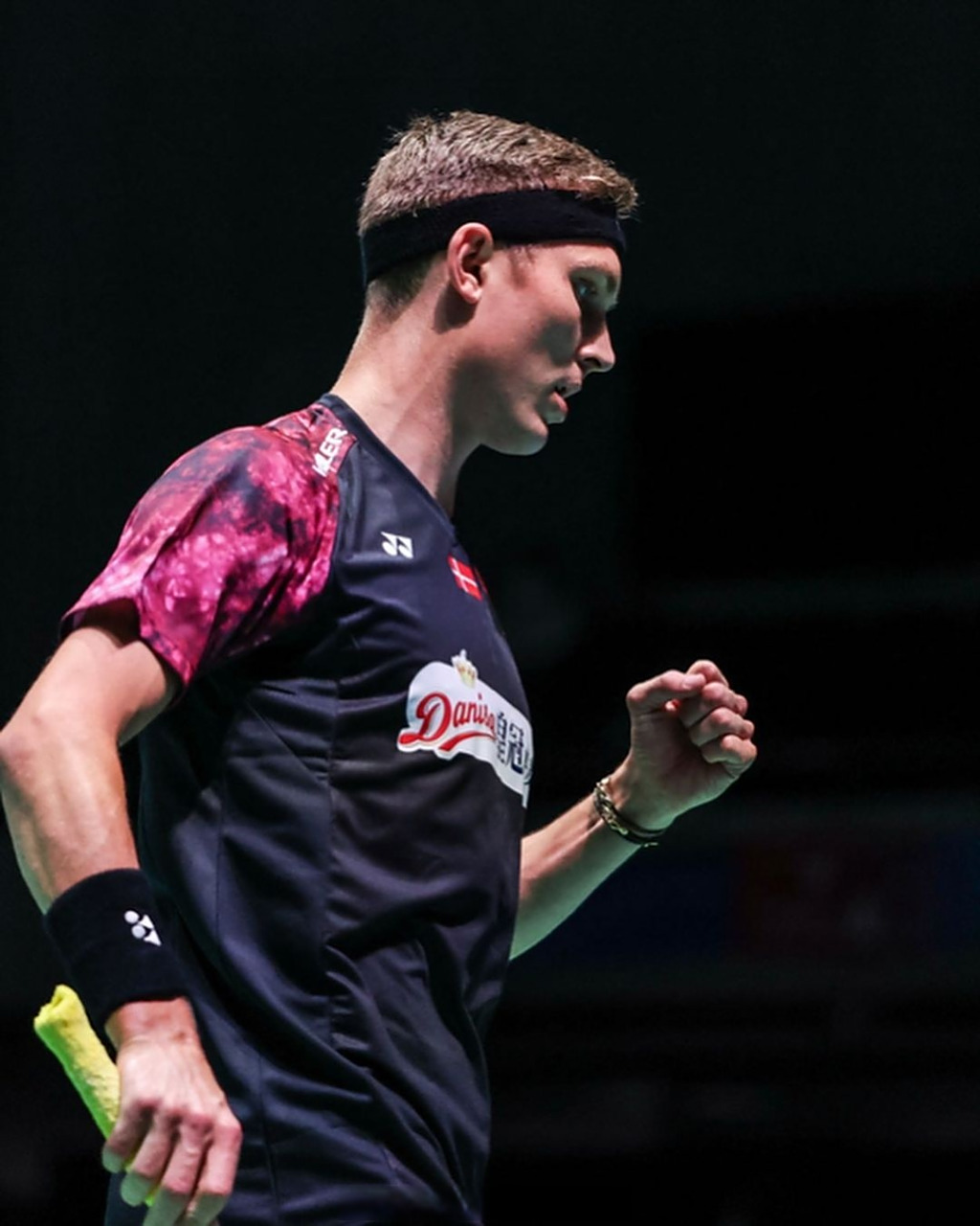 包含英格兰羽毛球队力克中国羽毛球队,安赛龙惊艳世界的词条 包含英格兰羽毛球队力克中国羽毛球队,安赛龙惊艳世界的词条