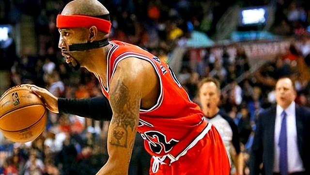 包含波兰男篮力克奇才,汉密尔顿统治全场的词条 包含波兰男篮力克奇才,汉密尔顿统治全场的词条