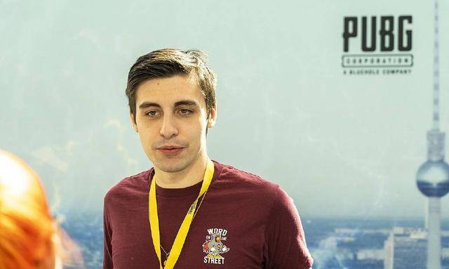 绝地求生球员突破自我，表现堪称完美的简单介绍