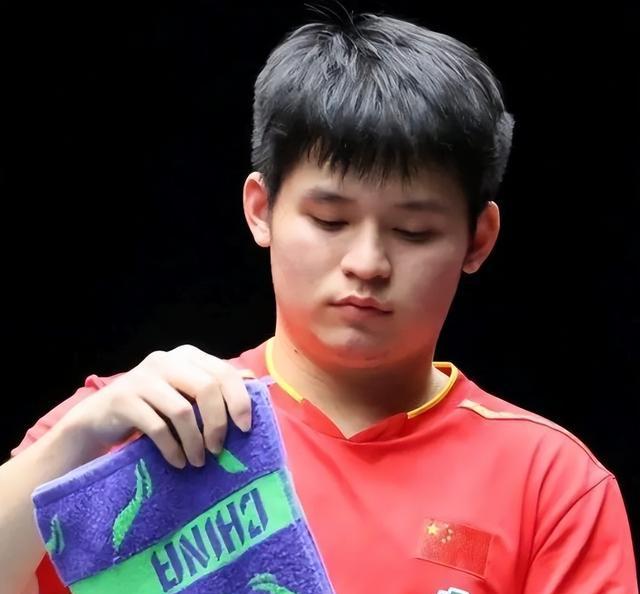 日本队轻取英格兰队，王皓关键制胜