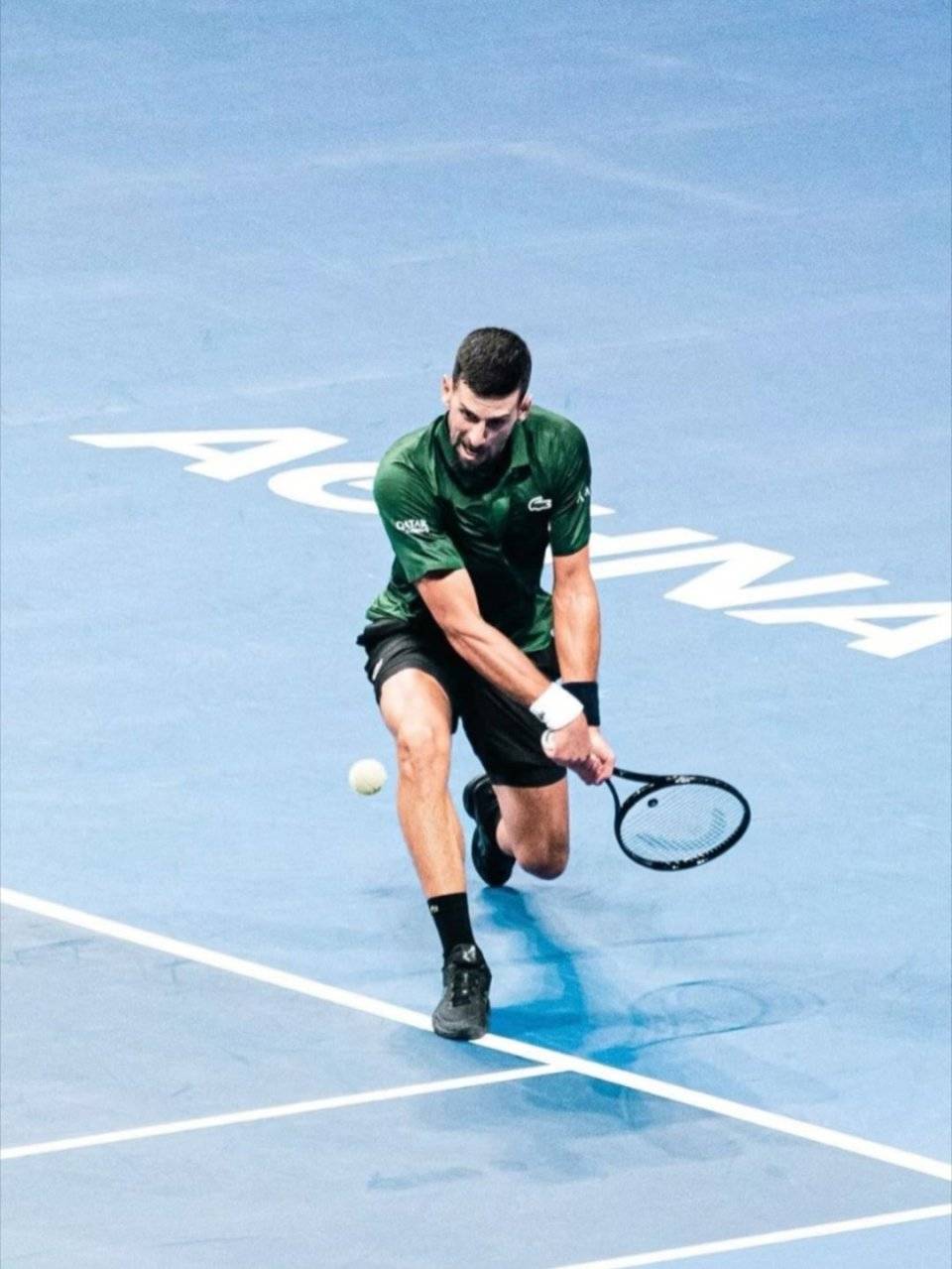 美网绝杀年终总决赛，德约科维奇统治全场