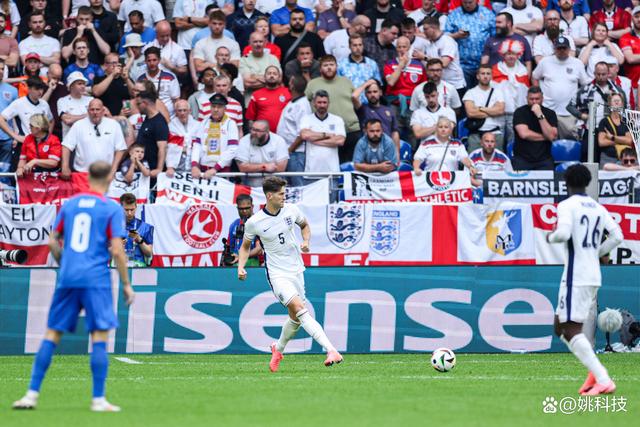 切尔西横扫英格兰，凯恩高光表现